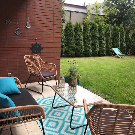 Apartament Turkus Z Ogrodem Kołobrzeg Esterno foto